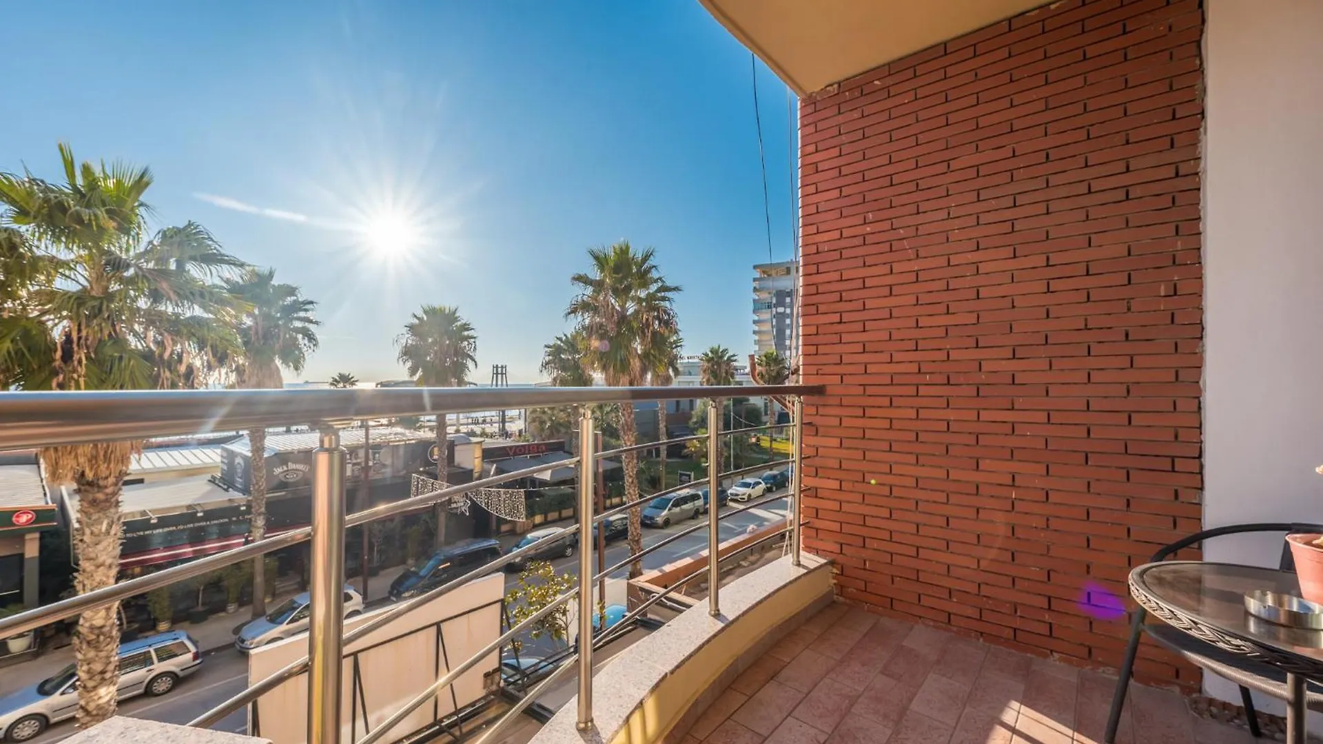Amazing Beachfront Oasis 2 Durrës Apartamento