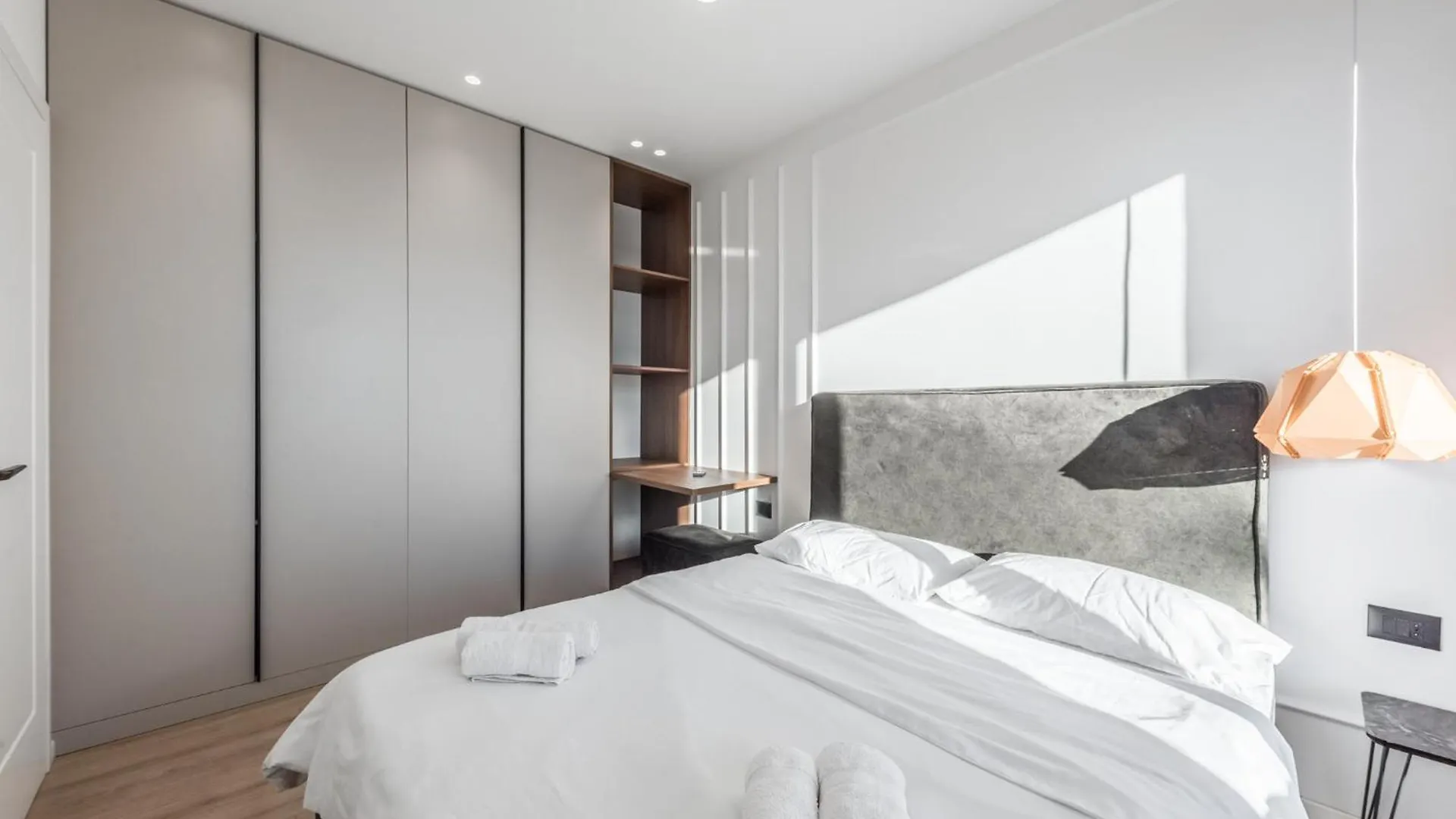 Amazing Beachfront Oasis 2 Durrës Apartamento