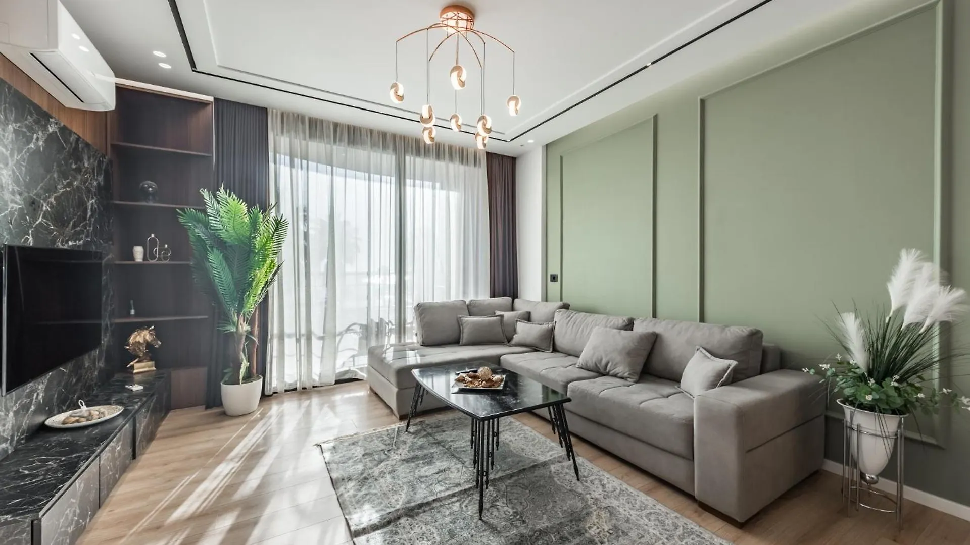 Amazing Beachfront Oasis 2 location